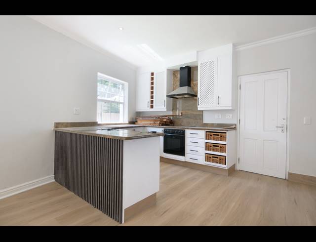 3 BEDROOM HOUSE RENTED IN RONDEBOSCH